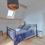 La Mauratie -4 Bedroom House * Jayac