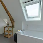 Hébergement de vacances La Mauratie -4 Bedroom House Jayac