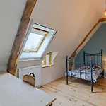 La Mauratie -4 Bedroom House Jayac