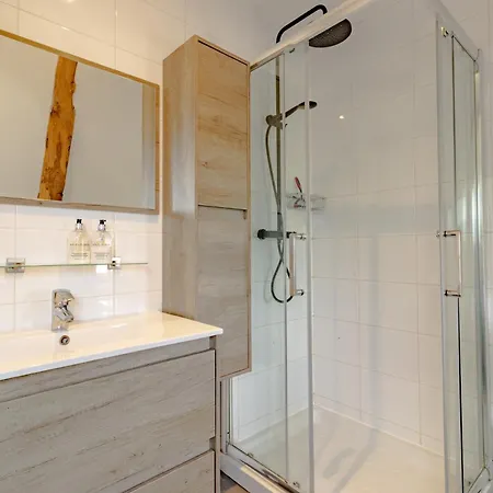 La Mauratie -4 Bedroom House Jayac