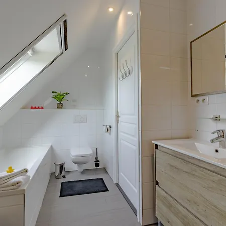 Ferienhaus La Mauratie -4 Bedroom House *