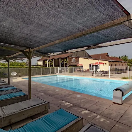 La Mauratie -4 Bedroom House Ferienhaus