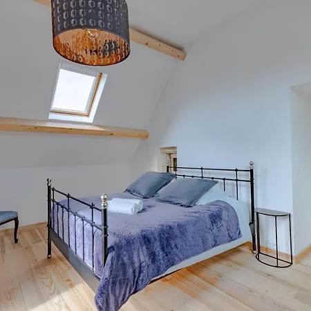 La Mauratie -4 * Jayac